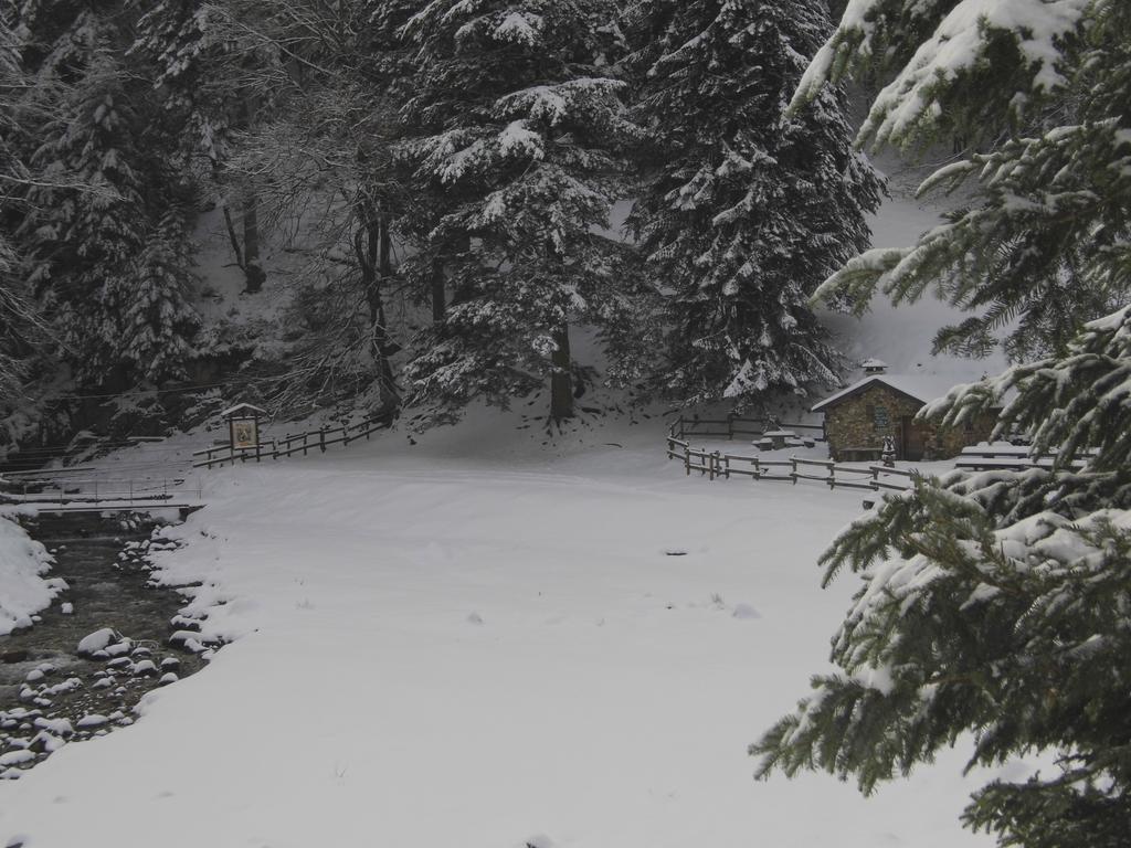 Gite Auberge Les Cascades La Mongie Kültér fotó